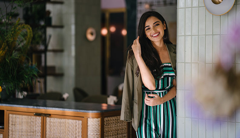 how to ask a guy to hang out