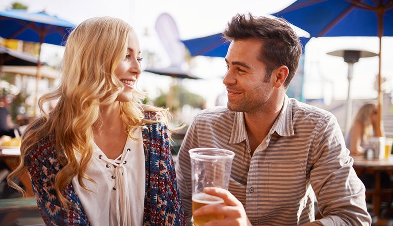 Keep-a-Conversation-Going-with-a-Girl