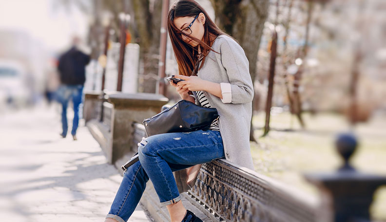 how to make conversation over text