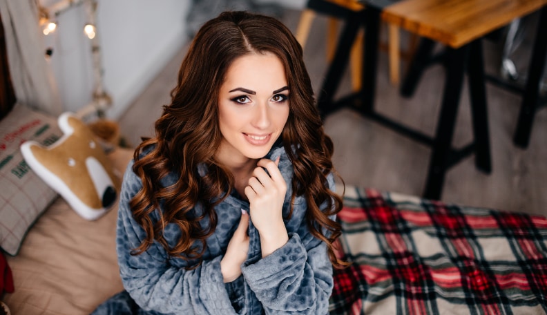 how to tell if someone likes you