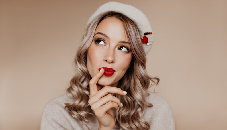 signs of a manipulative woman