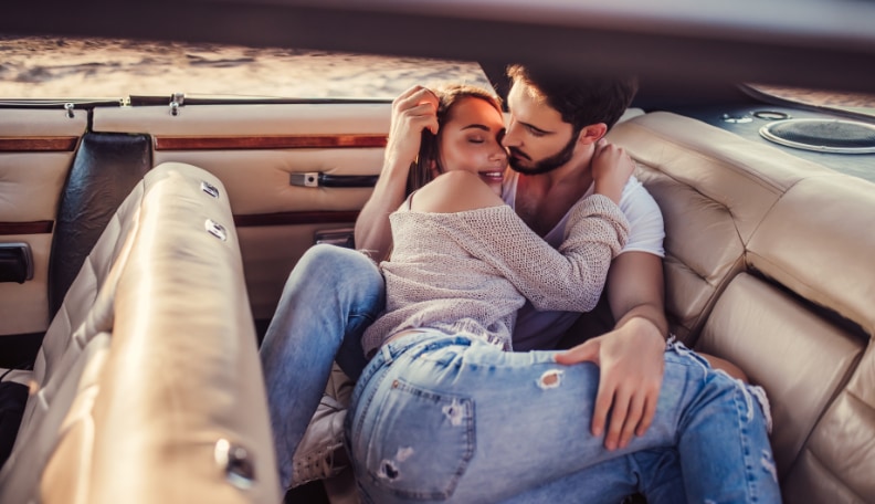 kissing techniques and tips