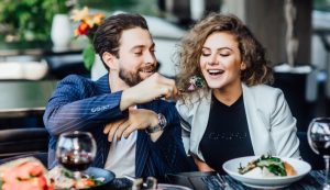 Where to Go on a First Date: 85 Best First Date Ideas That Are Fun